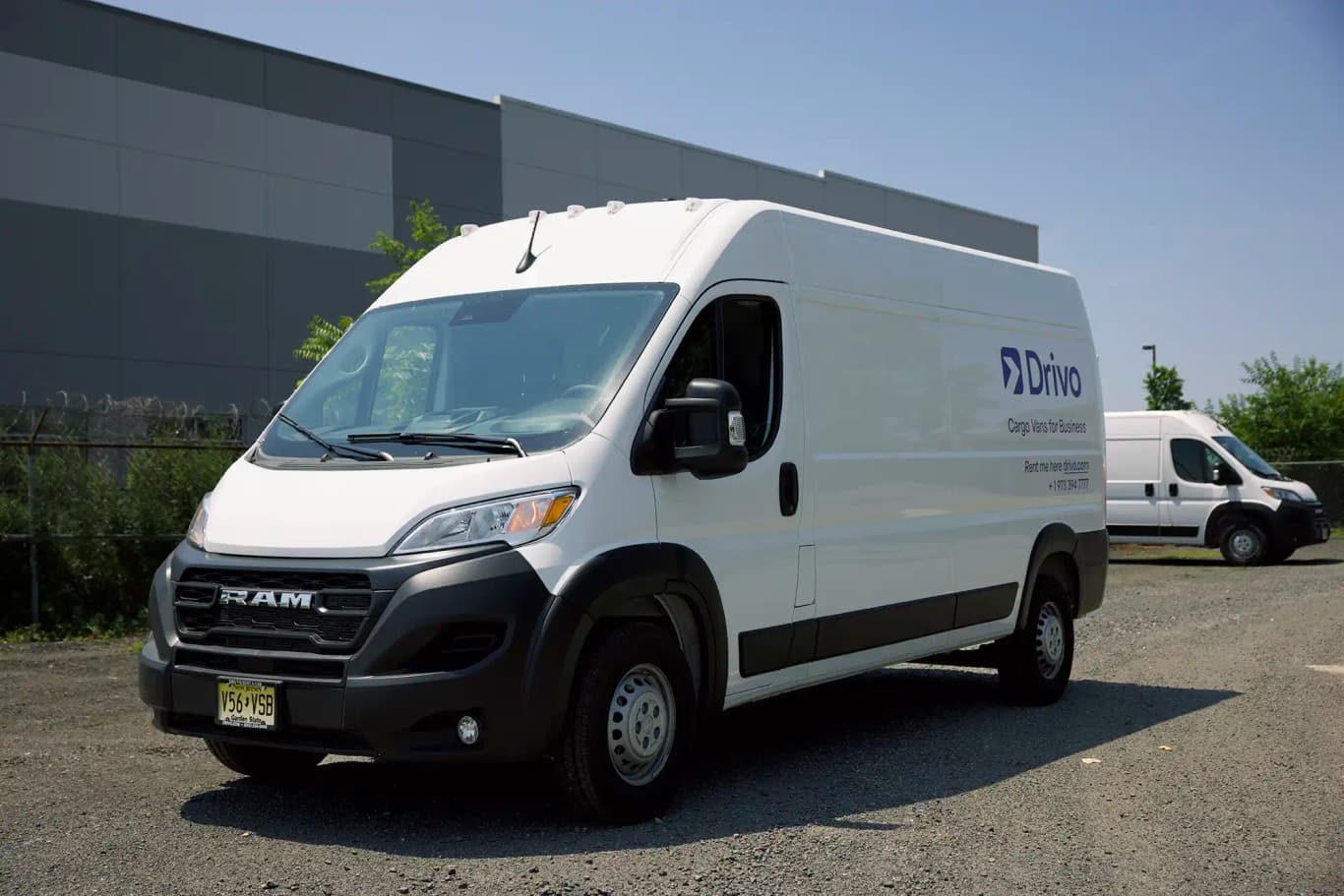 https://files.drivo.com/drivo-uploads/production/images/vehicles/SKLL_1.webp