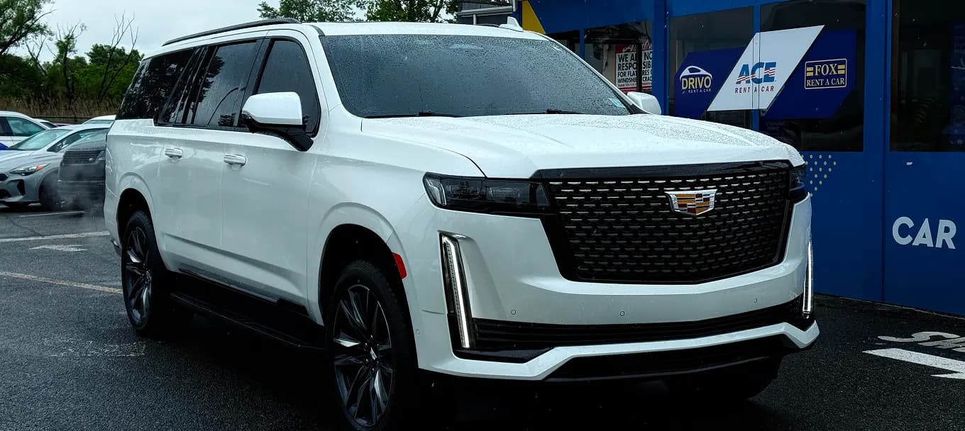 https://files.drivo.com/drivo-uploads/production/images/vehicles/image3.webp