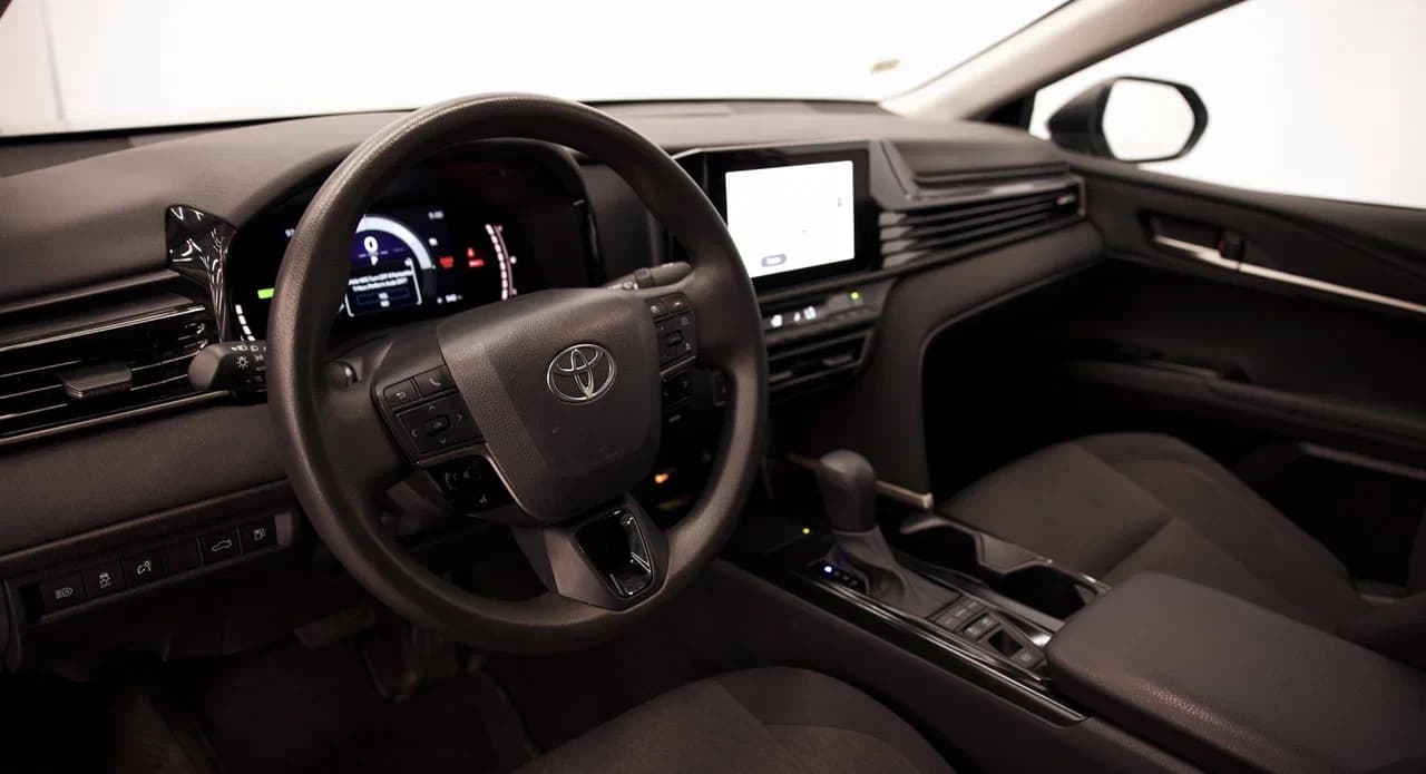 Toyota Camry Hybrid 4
